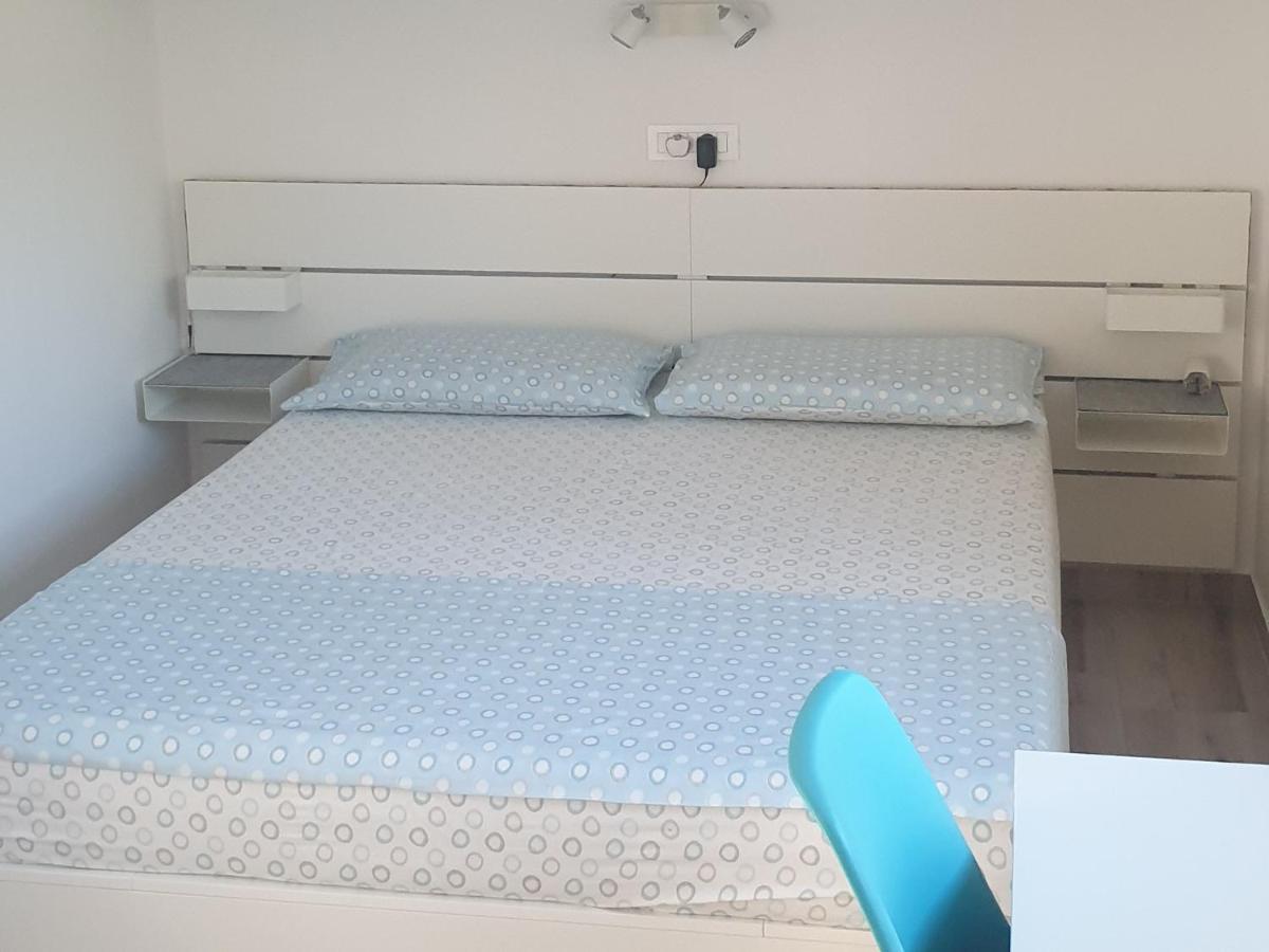 Apartment Mia 2 Banjol 外观 照片