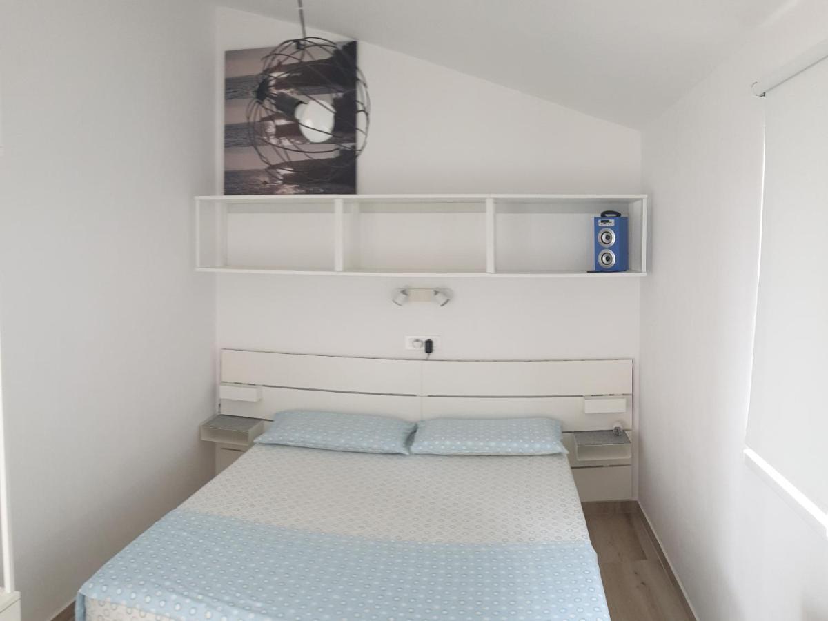 Apartment Mia 2 Banjol 外观 照片